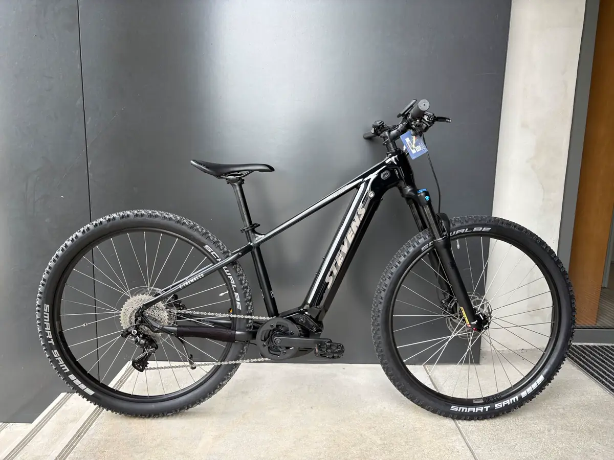 Stevens E-Bike im Laden